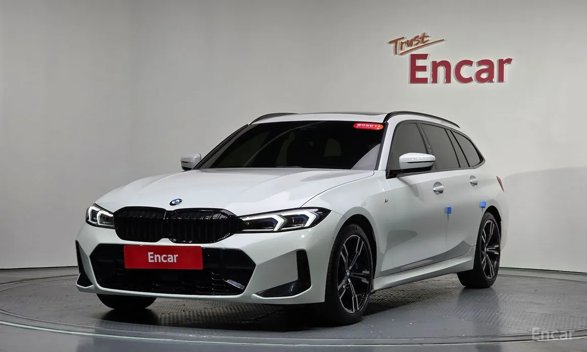 Photo 11 - BMW 3 Series