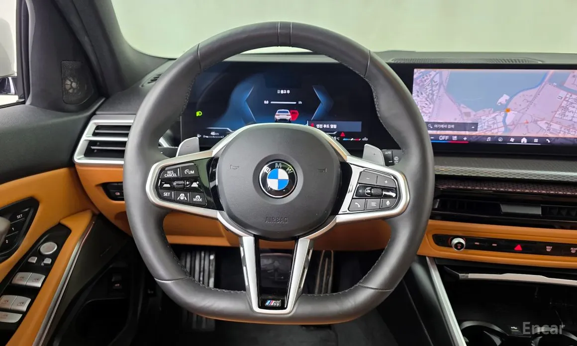 Photo 14 - BMW 3 Series