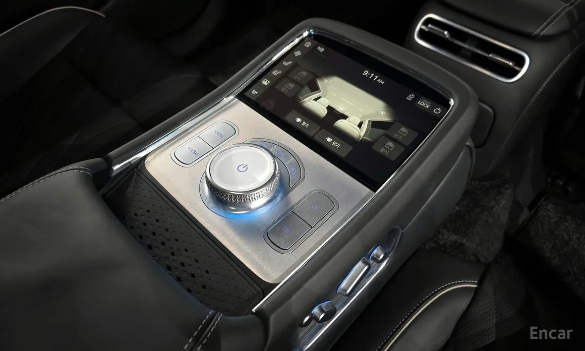 Photo 20 - Genesis G90