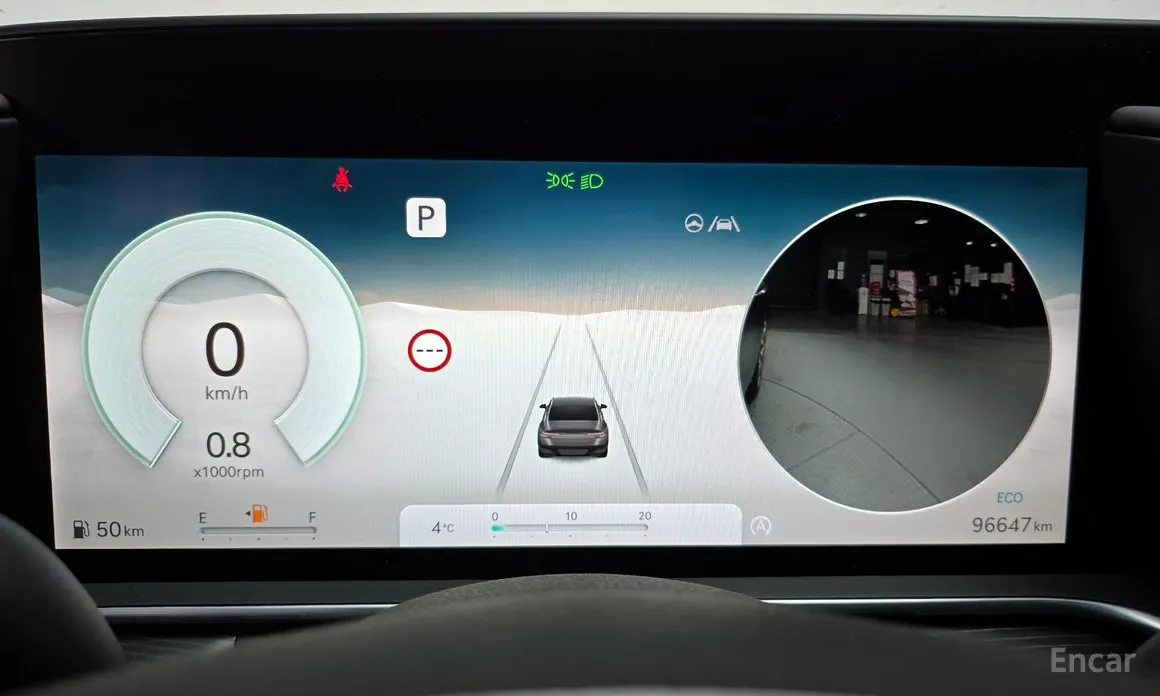 Photo 8 - Genesis G90