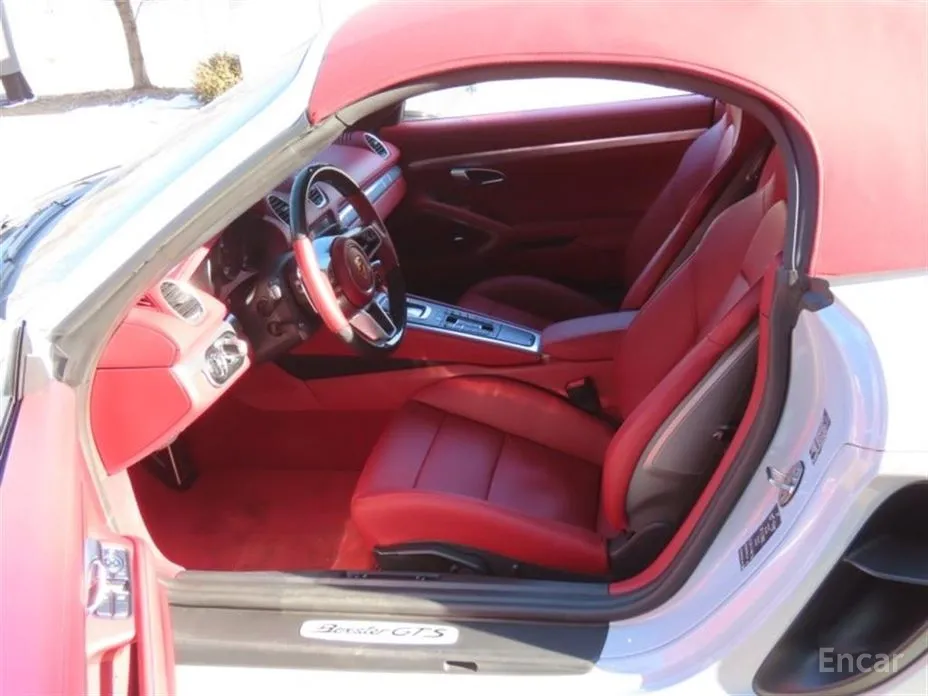 Фото 10 - Porsche 718