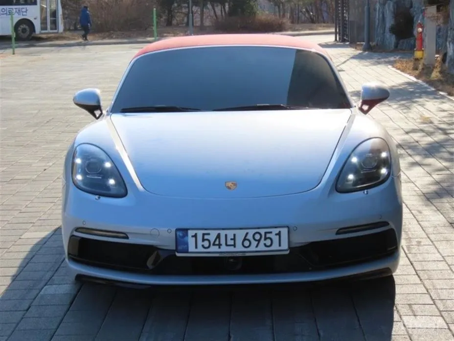 Фото 3 - Porsche 718