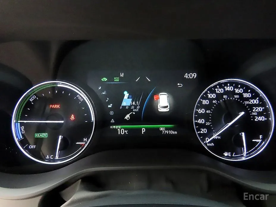 Фото 8 - Toyota Sienna