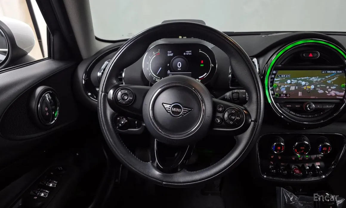 Photo 13 - Mini Clubman