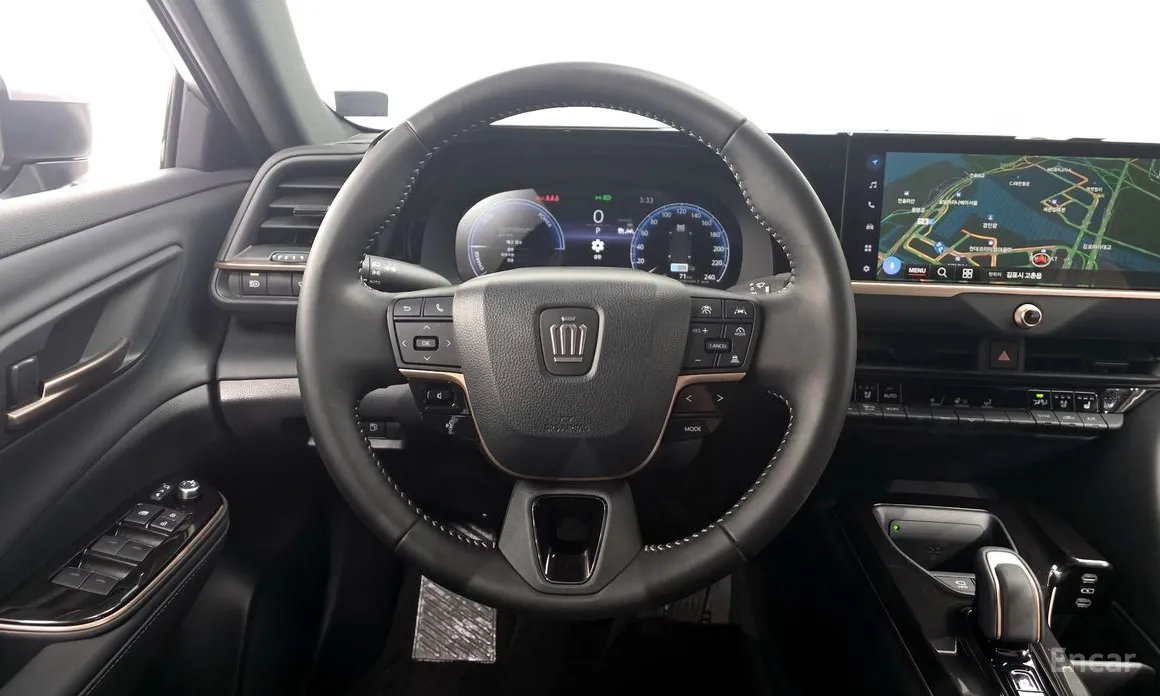 Фото 13 - Toyota Crown