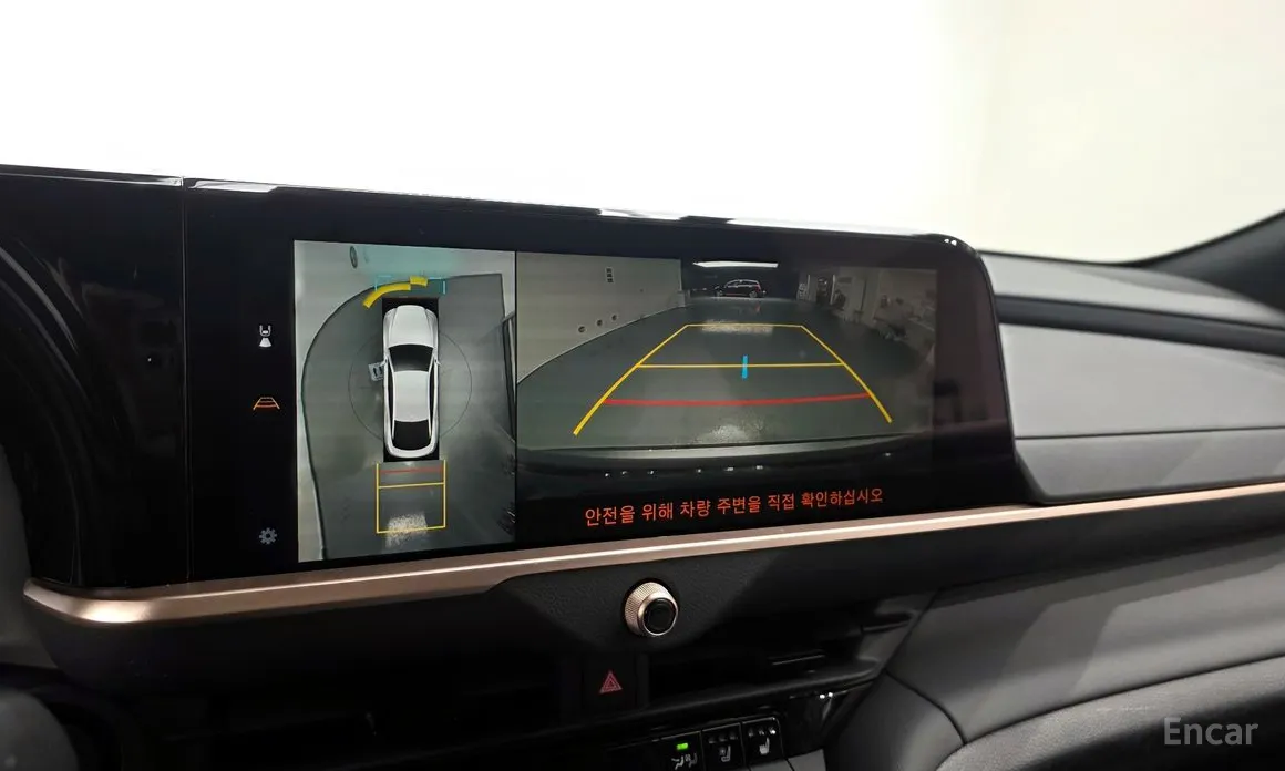 Фото 15 - Toyota Crown