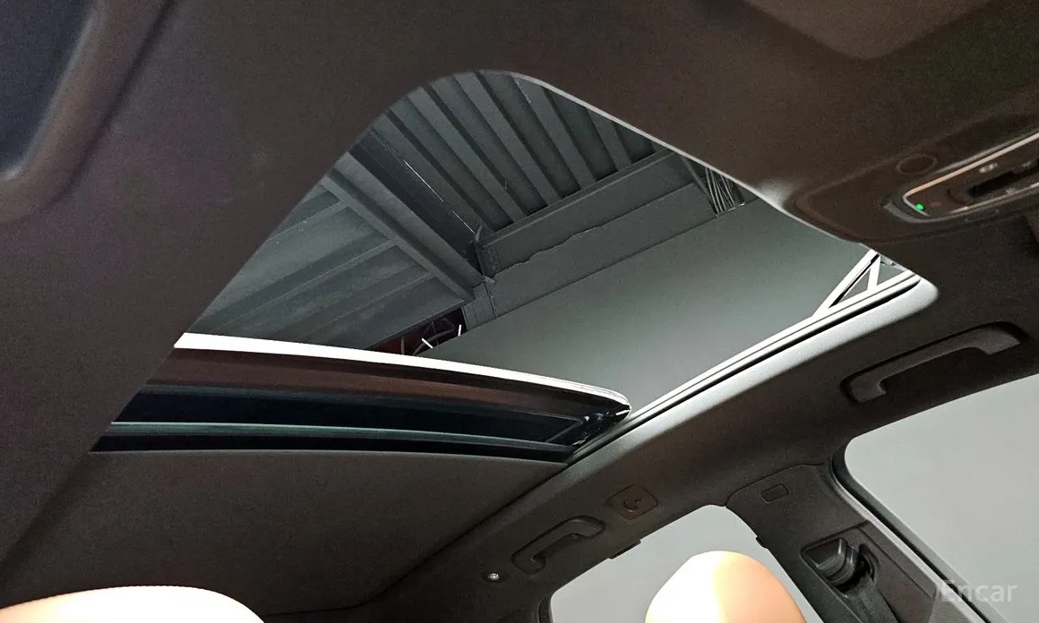 Фото 19 - Audi Q5