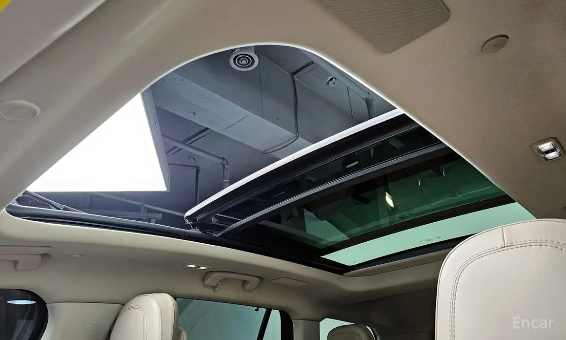 Фото 19 - Lincoln Aviator