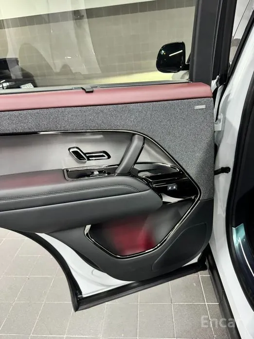 Фото 10 - Land Rover Range Rover Sport