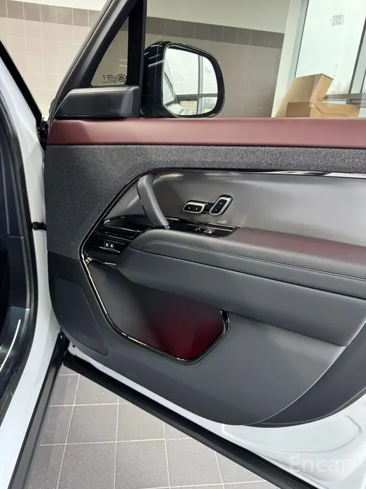 Фото 18 - Land Rover Range Rover Sport