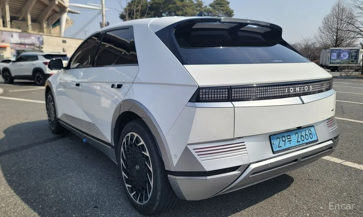 Фото 6 - Hyundai Ioniq 5