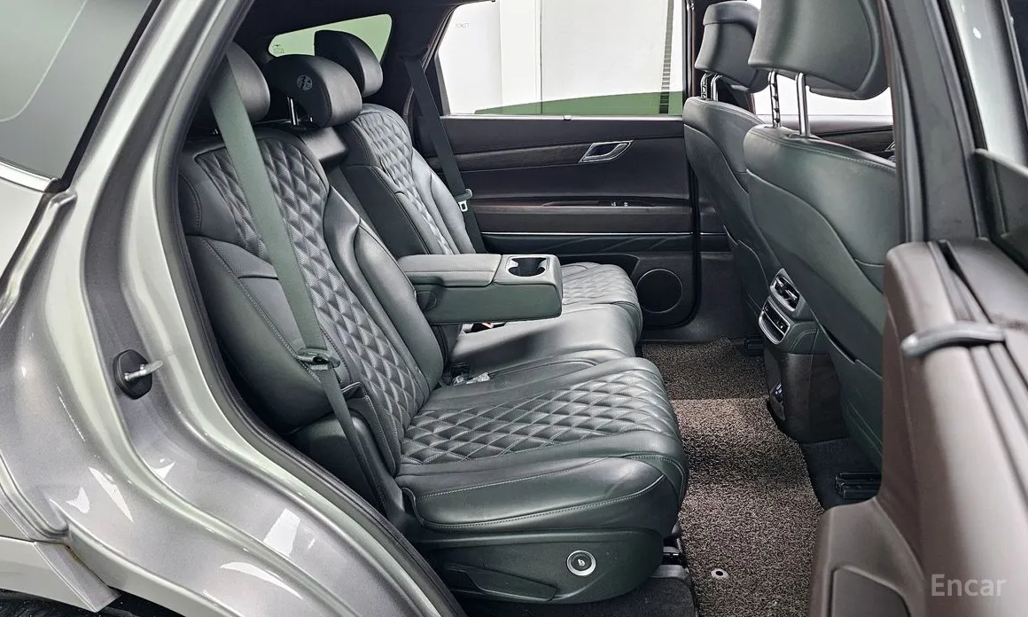 Фото 12 - Genesis GV80