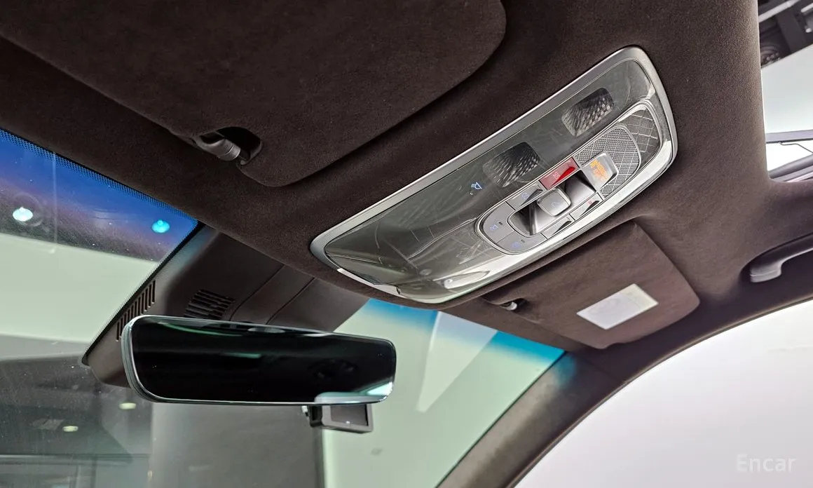 Фото 17 - Genesis GV80