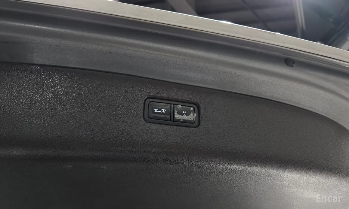 Фото 20 - Genesis GV80