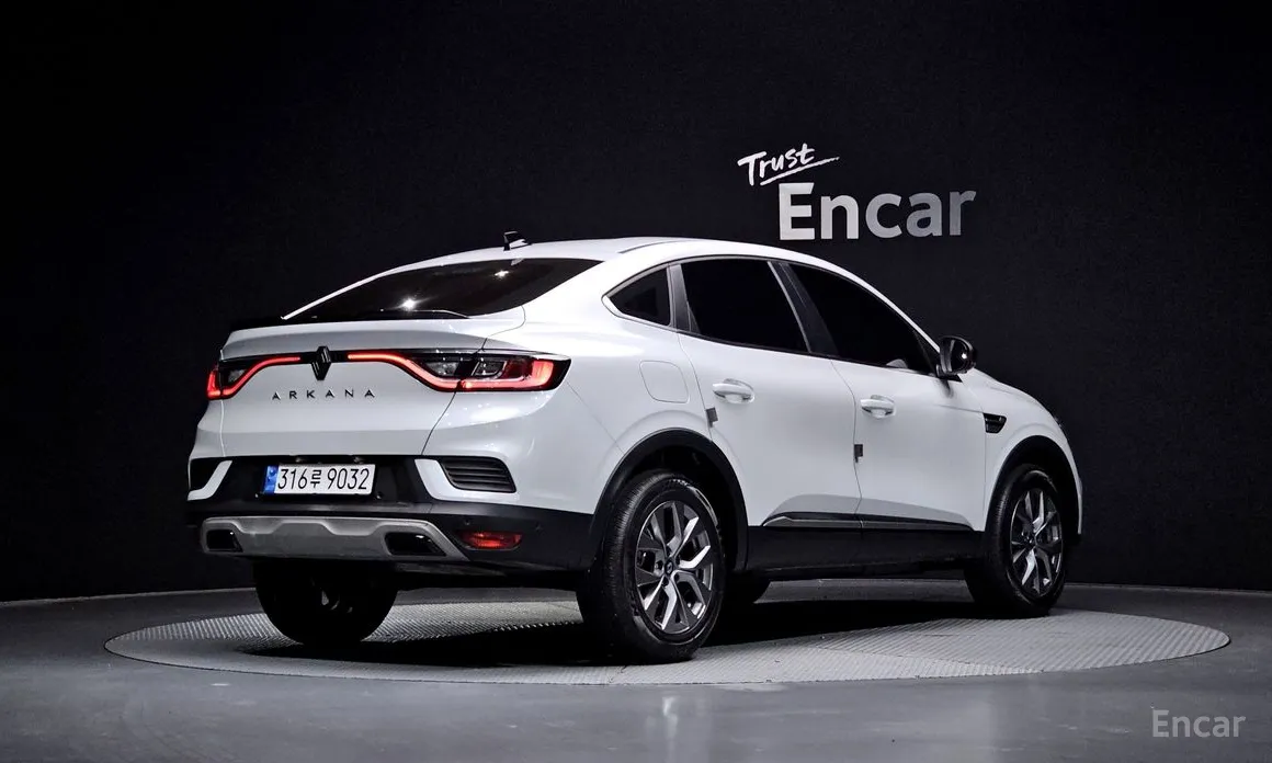 Фото 2 - Renault Arkana