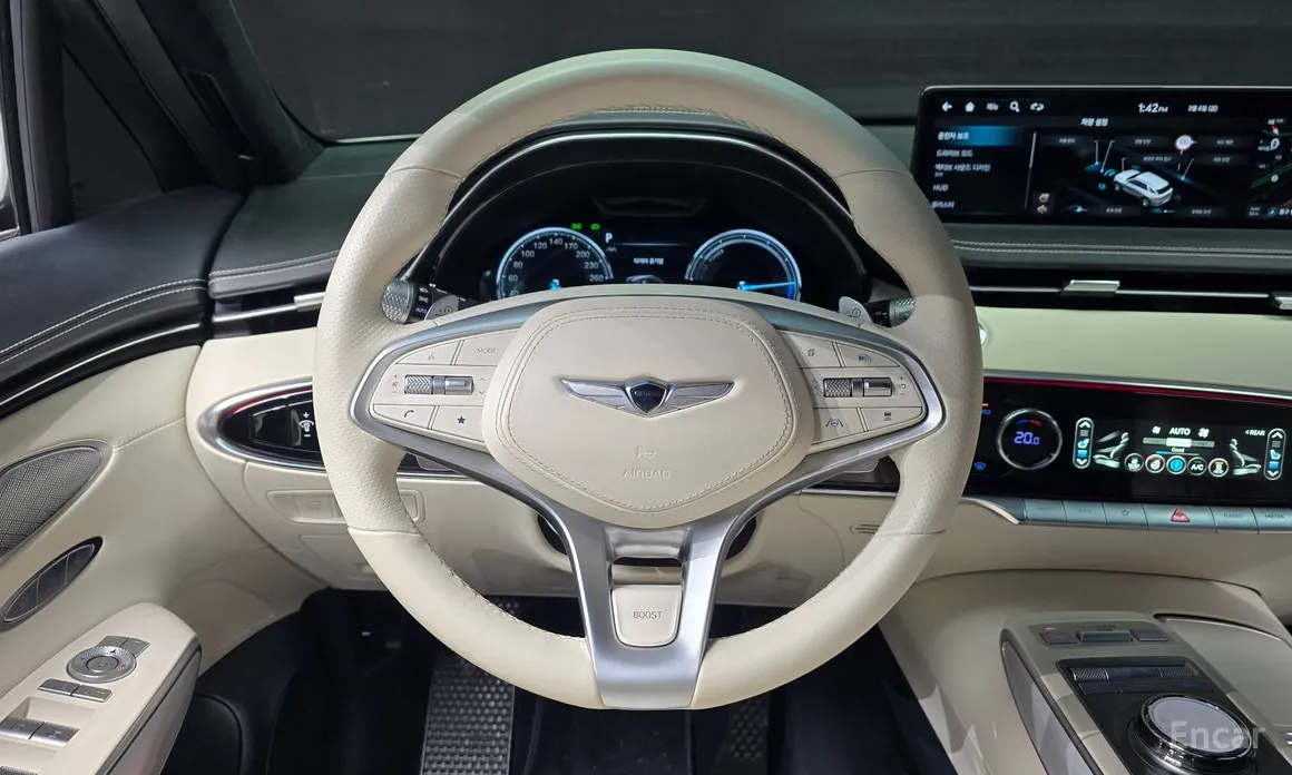 Фото 13 - Genesis GV70