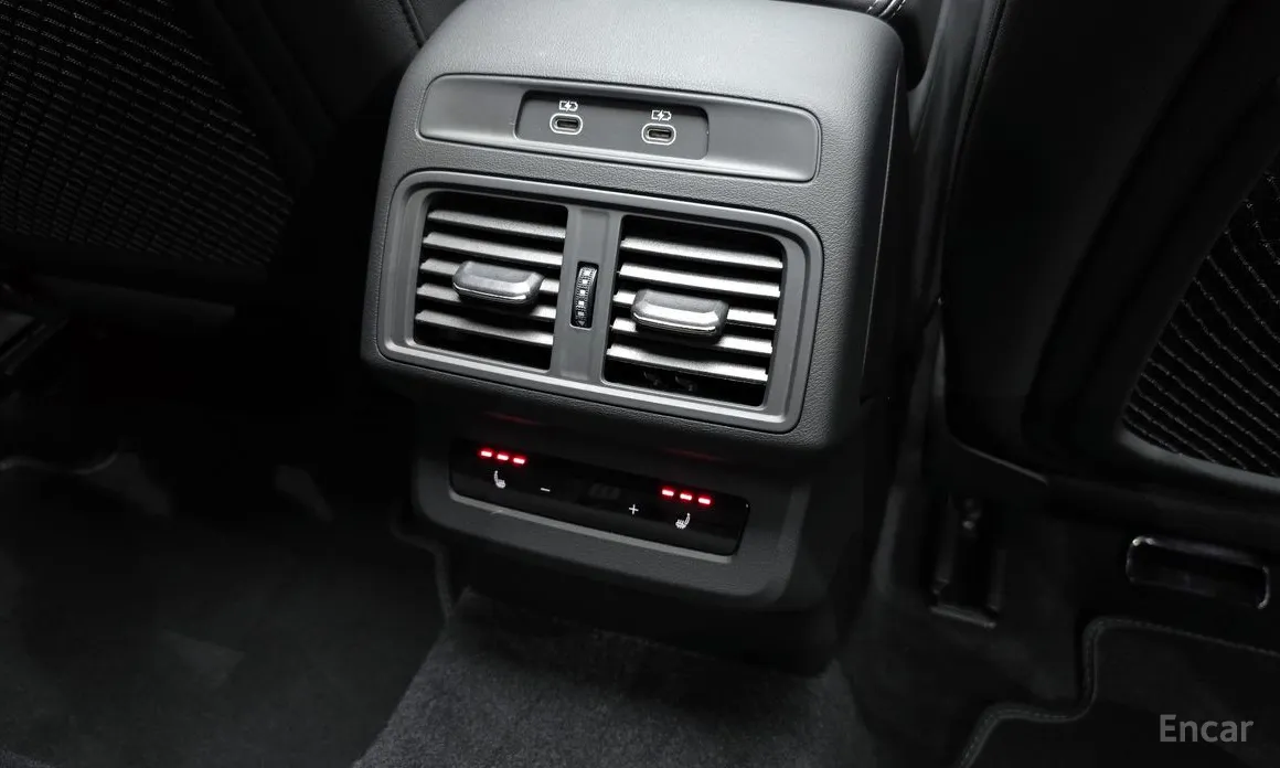 Фото 19 - Audi Q5