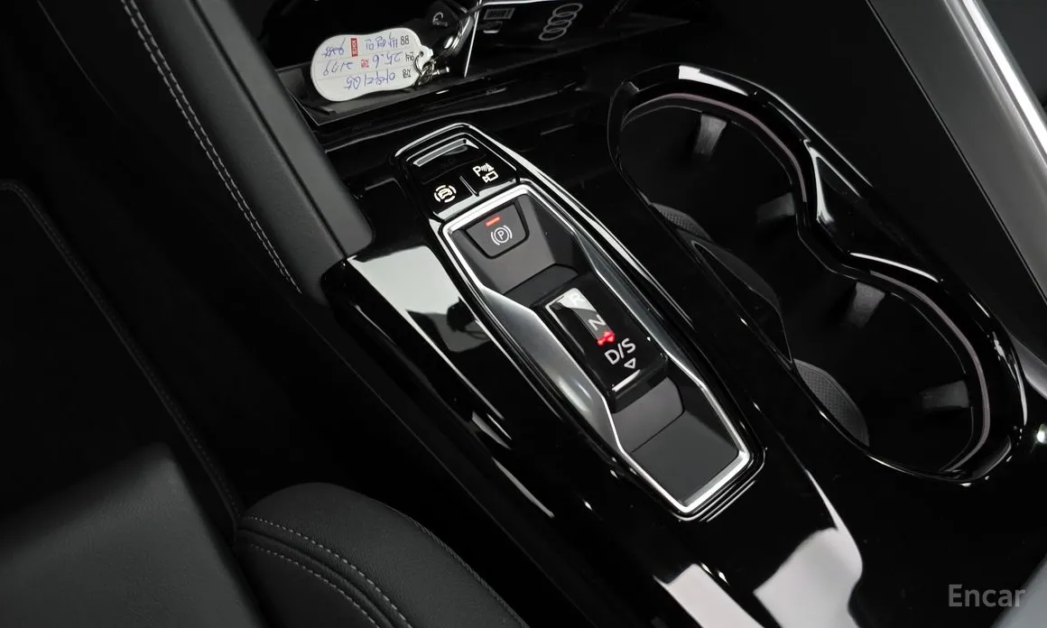 Фото 9 - Audi Q5