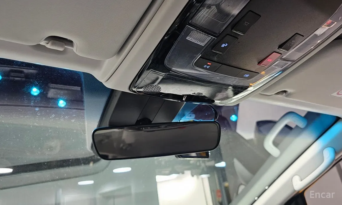 Фото 17 - Hyundai Staria