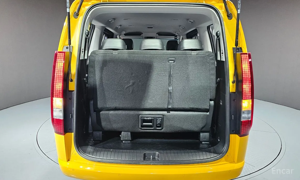 Фото 20 - Hyundai Staria