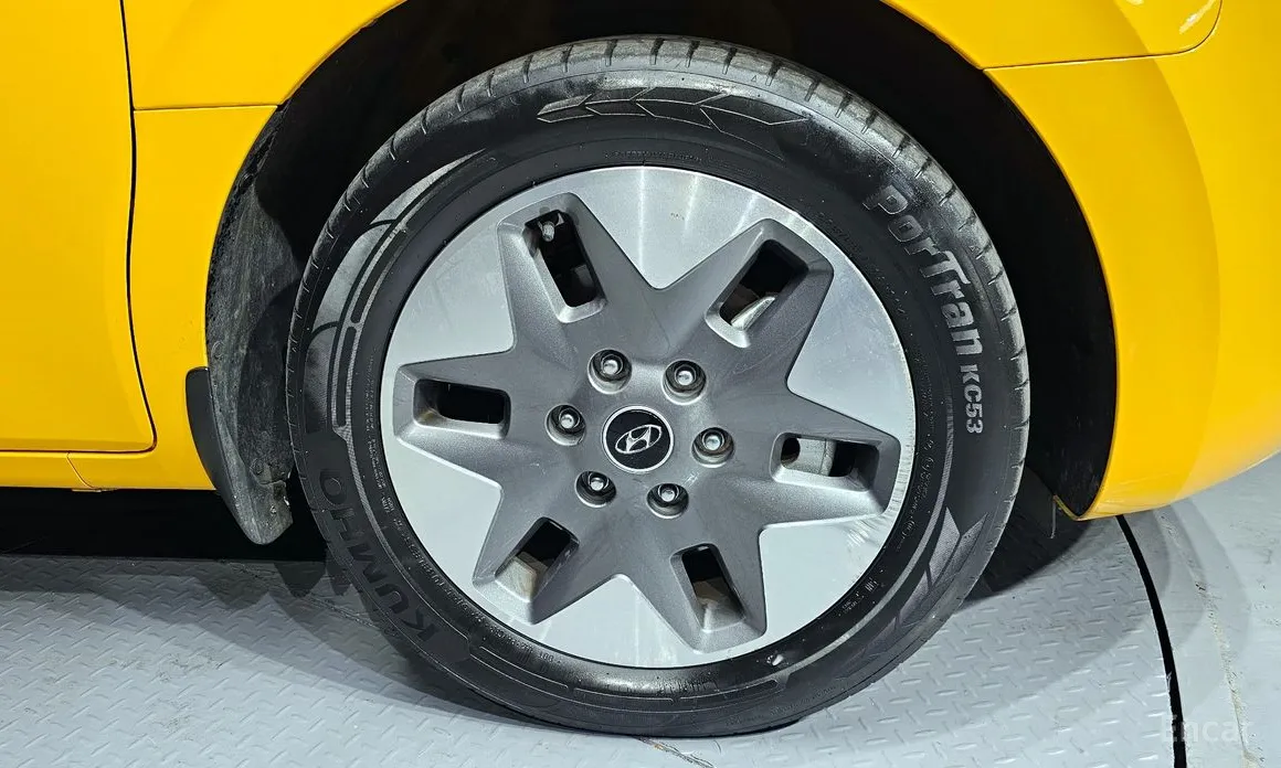 Фото 5 - Hyundai Staria