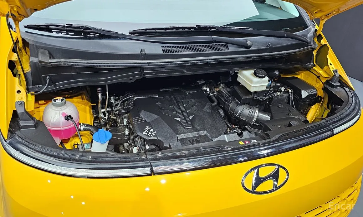 Фото 6 - Hyundai Staria