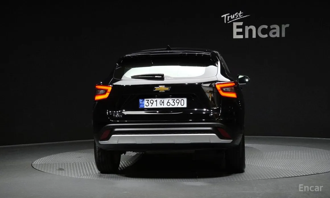 Фото 4 - Chevrolet Trax