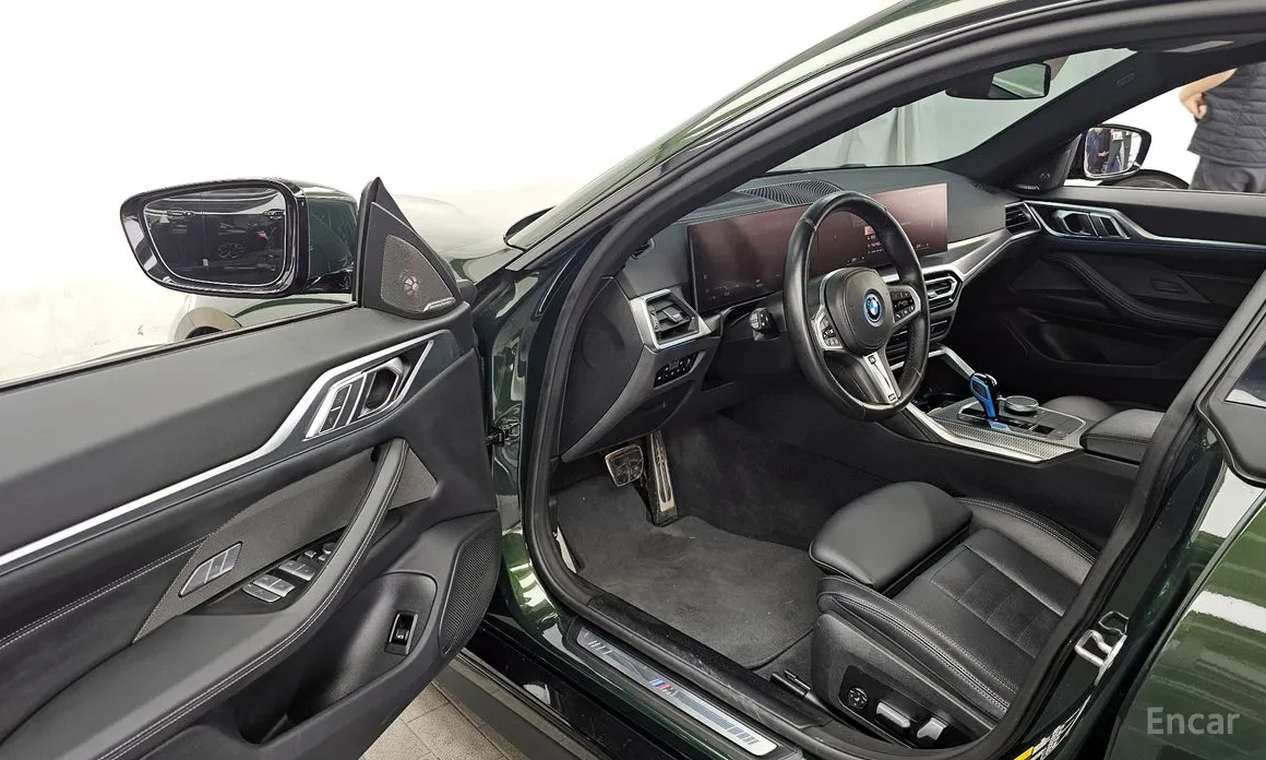 Фото 10 - BMW i4