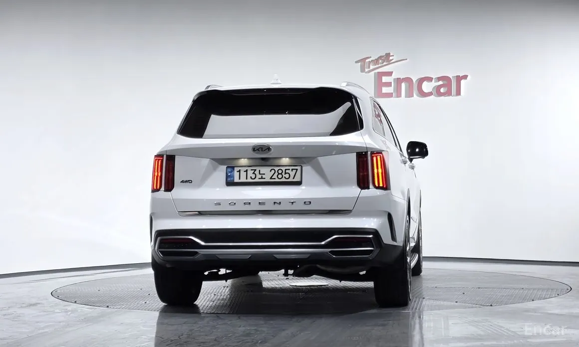 Фото 4 - Kia Sorento