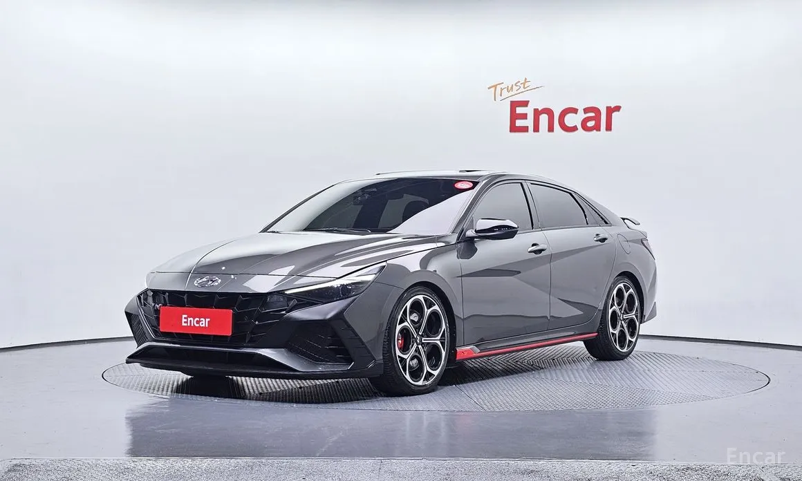 Фото 1 - Hyundai Avante