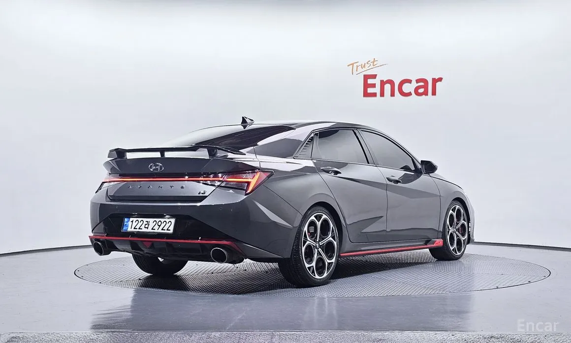 Фото 2 - Hyundai Avante