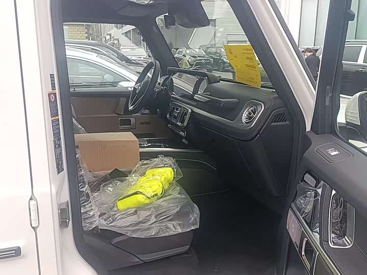 Фото 3 - Mercedes-Benz G-Class