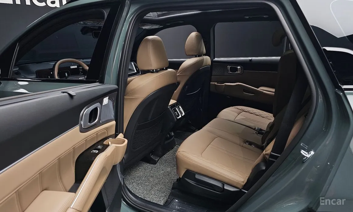 Фото 12 - Kia Sorento