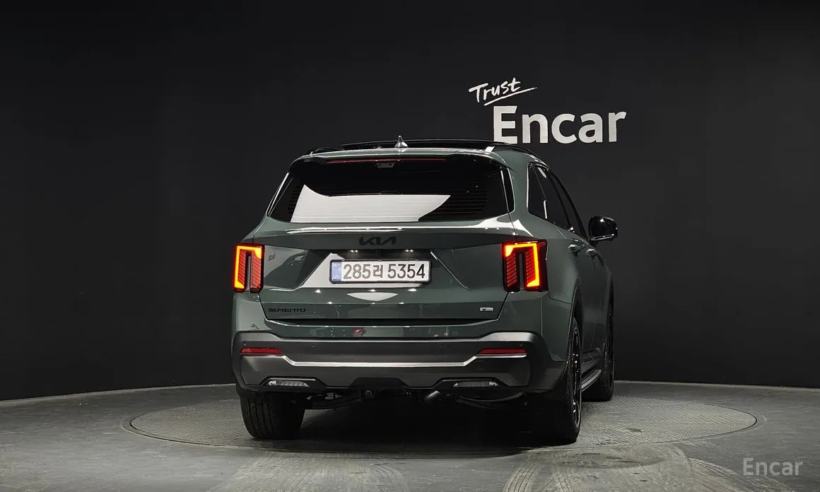 Фото 4 - Kia Sorento