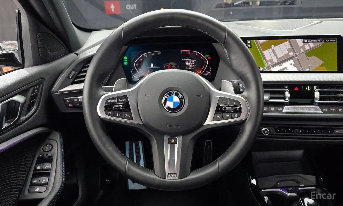 Фото 13 - BMW 1 Series