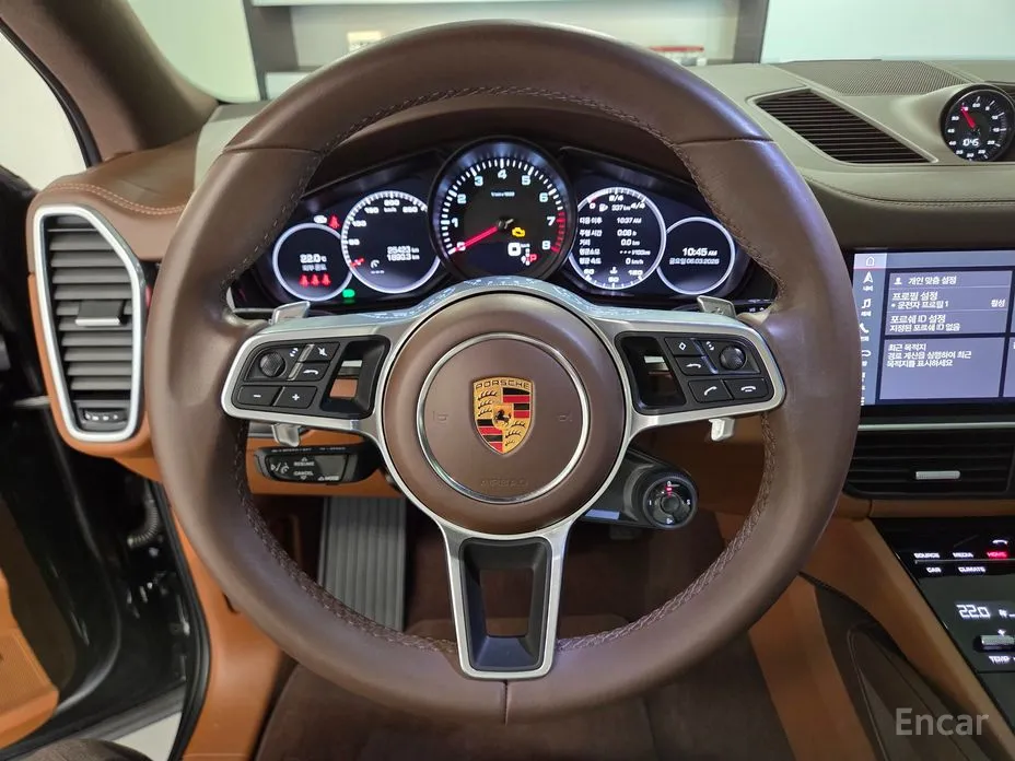 Фото 11 - Porsche Cayenne