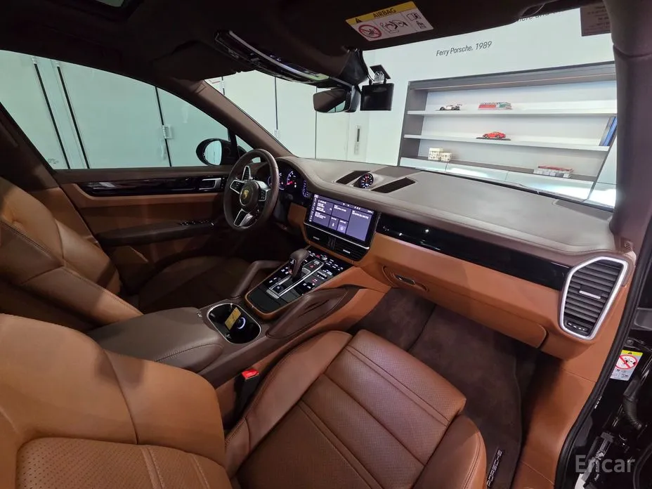 Фото 9 - Porsche Cayenne