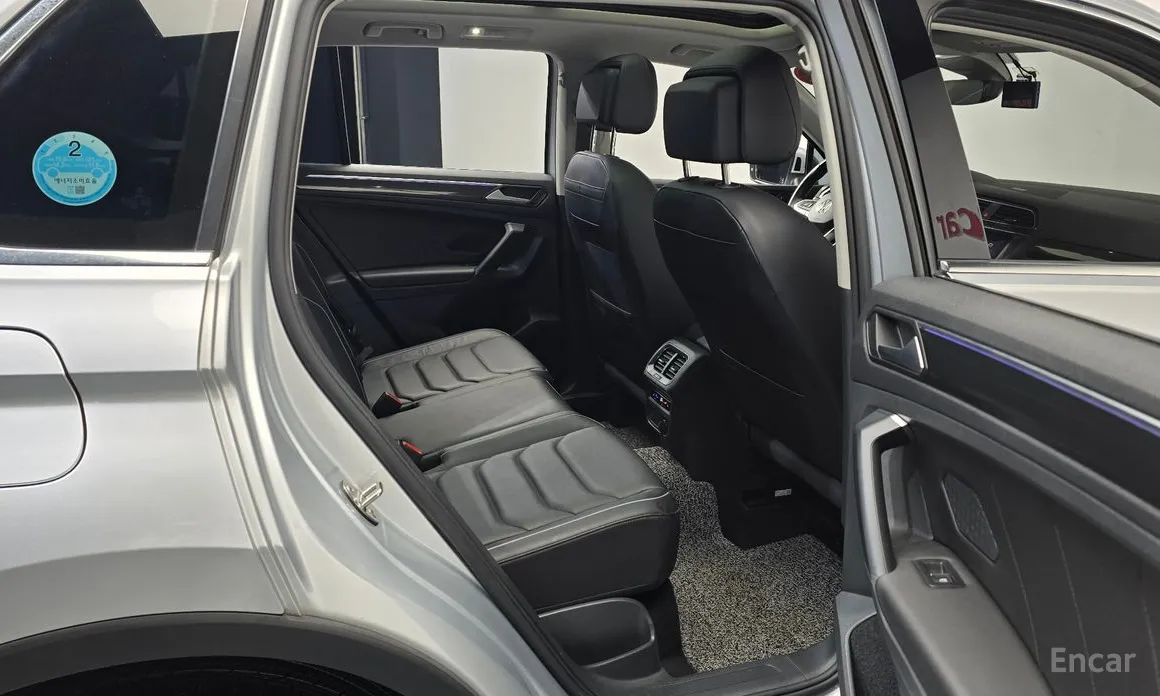 Фото 12 - Volkswagen Tiguan