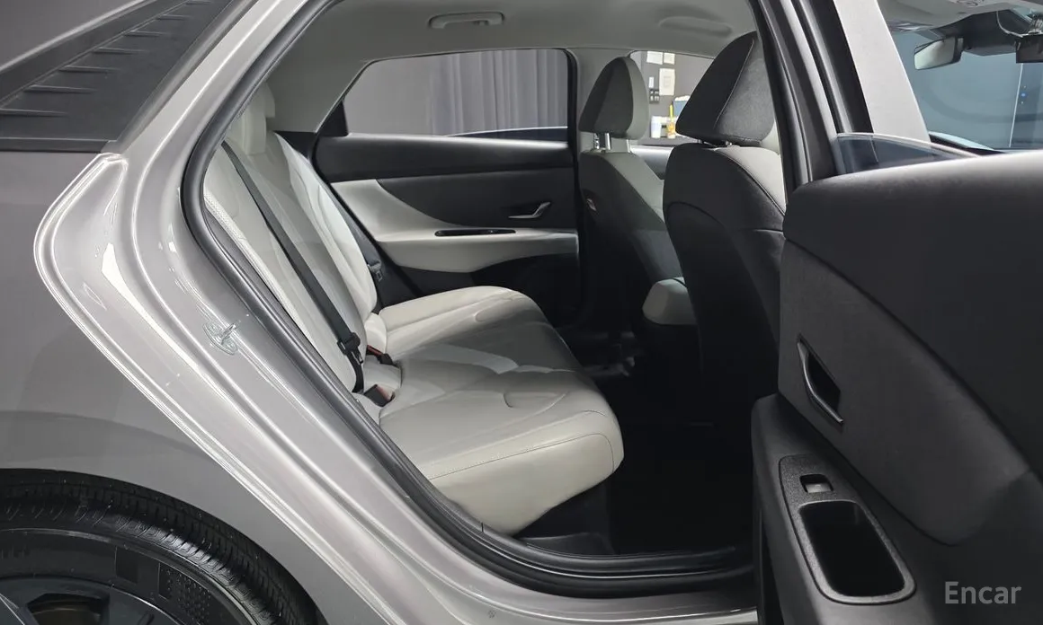 Фото 12 - Hyundai Avante