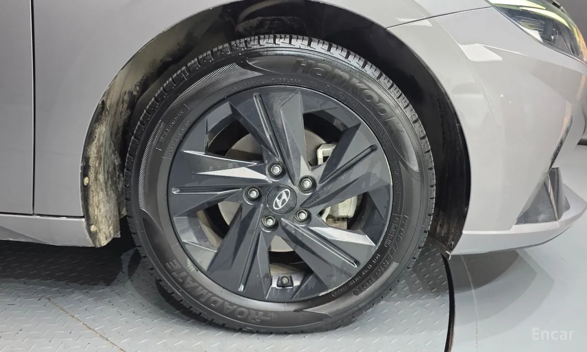 Фото 5 - Hyundai Avante