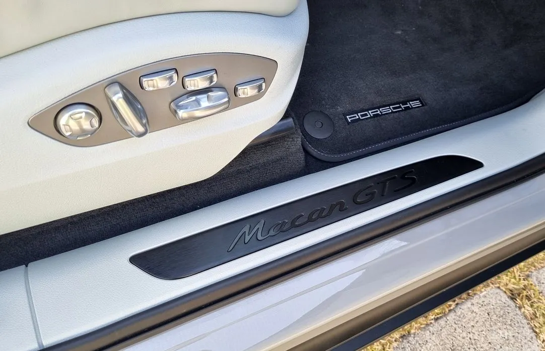 Фото 19 - Porsche Macan