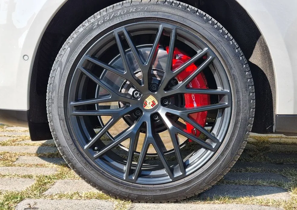 Фото 9 - Porsche Macan