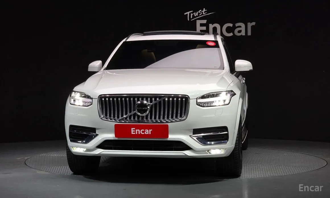 Фото 3 - Volvo XC90
