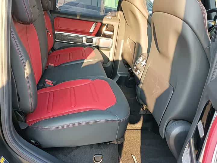 Фото 3 - Mercedes-Benz G-Class