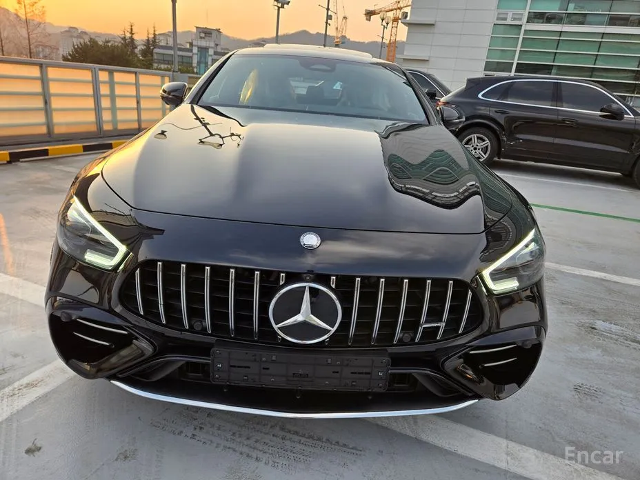 Фото 6 - Mercedes-Benz AMG GT