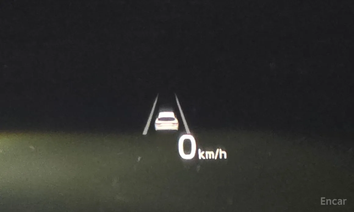 Фото 17 - Kia Stinger