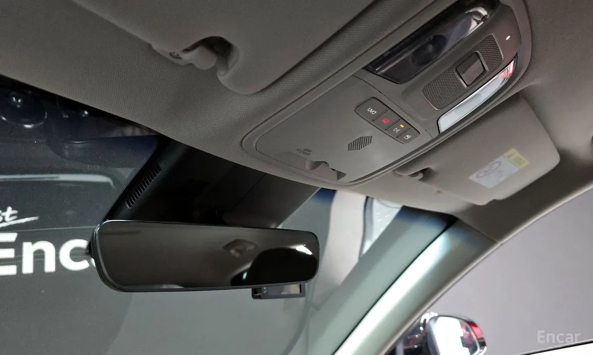 Фото 19 - Kia Stinger