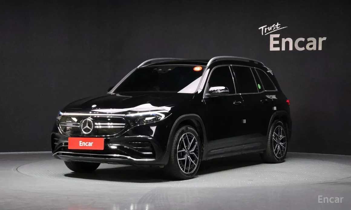 Фото 1 - Mercedes-Benz EQB