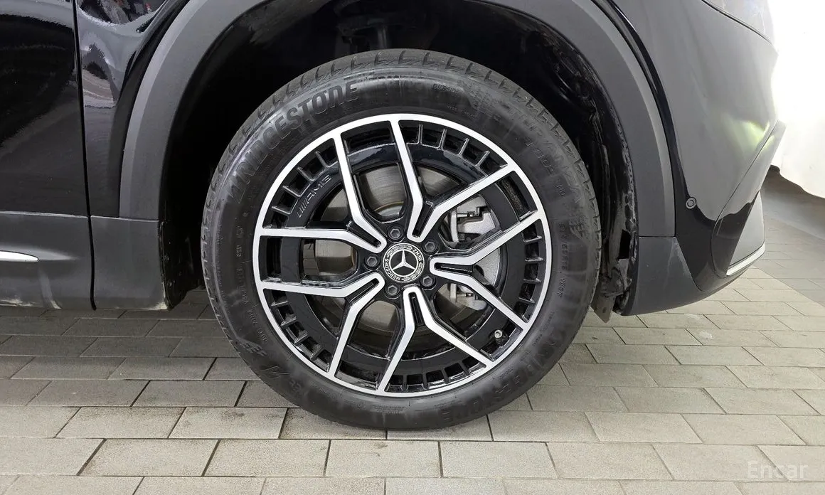 Фото 5 - Mercedes-Benz EQB