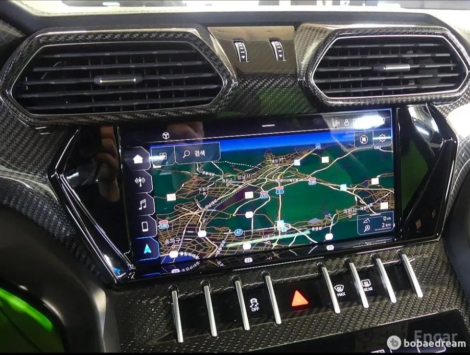 Фото 12 - Lamborghini Urus